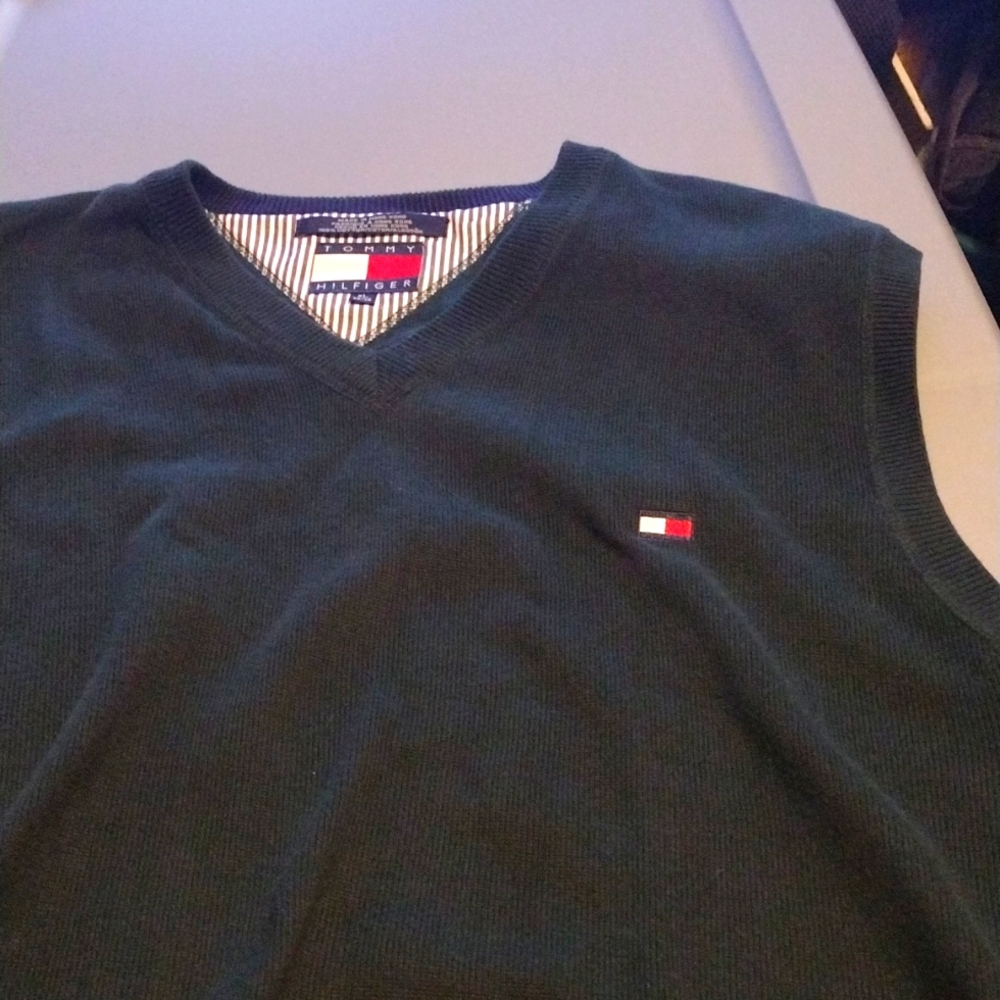 *3/$20 Bundle Deal Closet Cleanout Sale* Vintage Tommy Hilfiger Sweater Vest XL